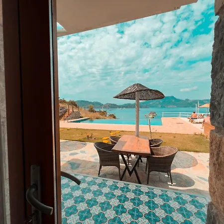 فندق مبيت وإفطار Alice 4*